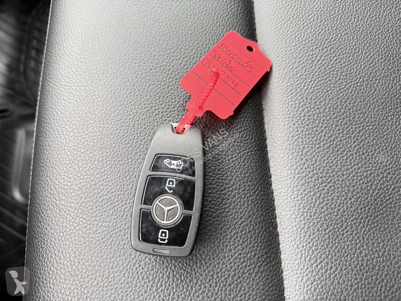 Véhicule utilitaire Mercedes 317 1.9 CDI