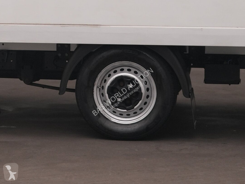 Véhicule utilitaire Iveco 35S14