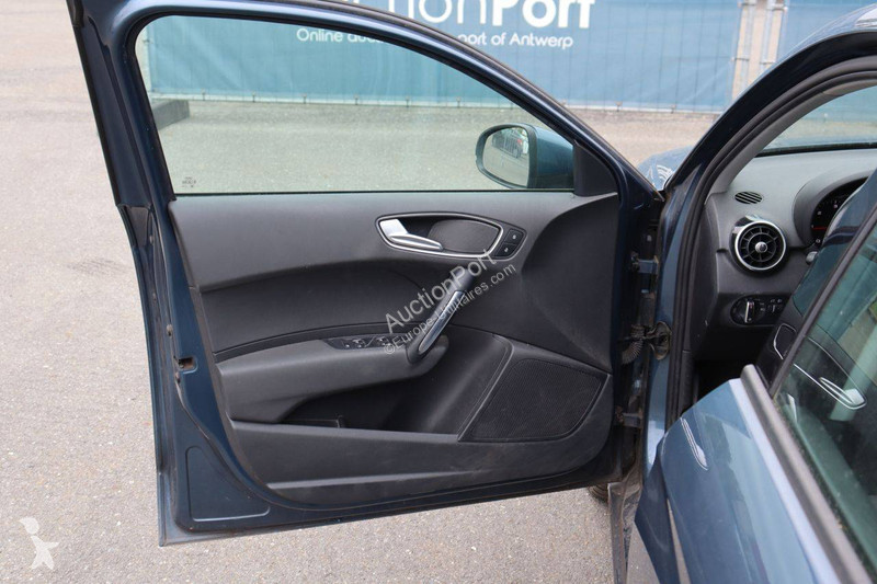 Véhicule utilitaire Audi