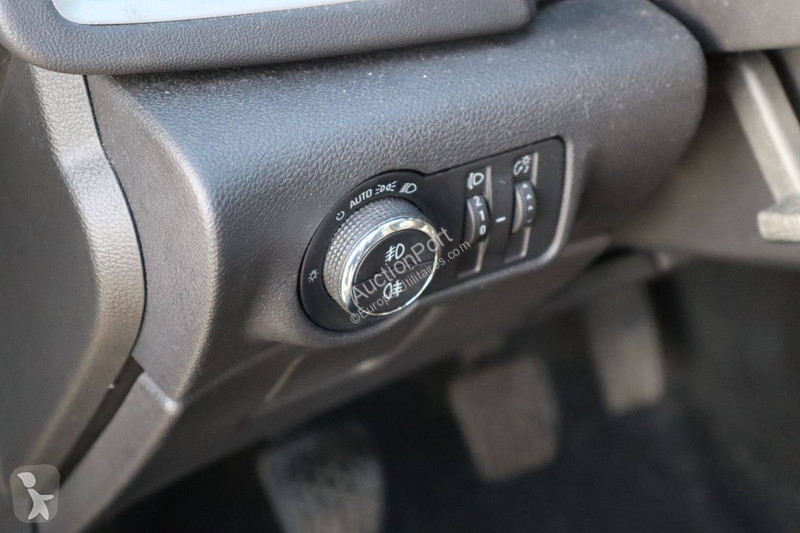 Véhicule utilitaire Opel