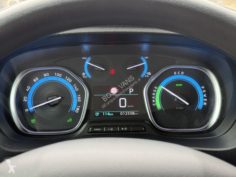 Peugeot 50kWh 136PK Elektrisch 230km WLTP L3...