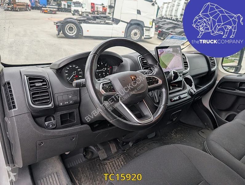 Peugeot 160cv L2H2 BV AUTO van