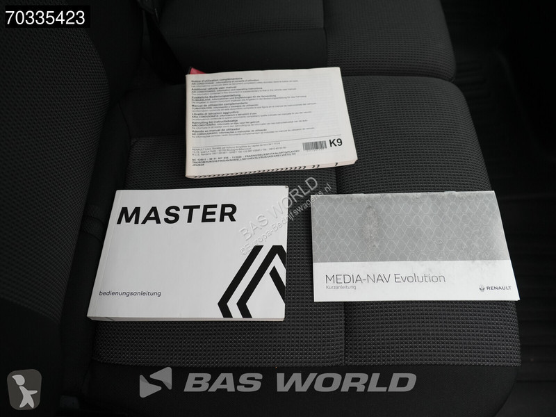 Furgoneta Renault L2H2 Airco LED Navi Cruise...