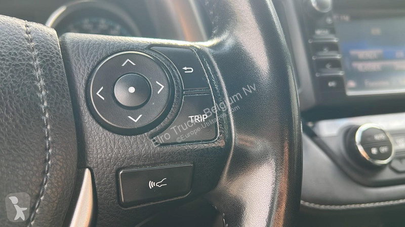 Toyota (HYBRID / AUTOMATIC GEARBOX / BOITE AUTO...