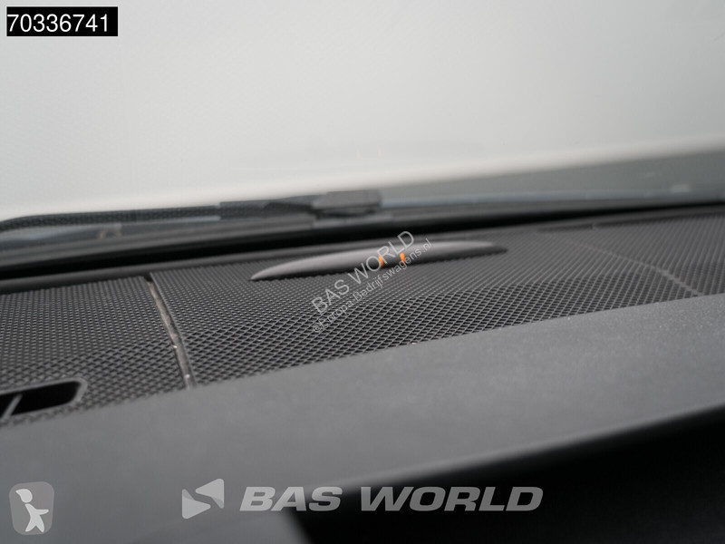 Furgoneta Mercedes 110 L2H1 Airco Cruise LED...