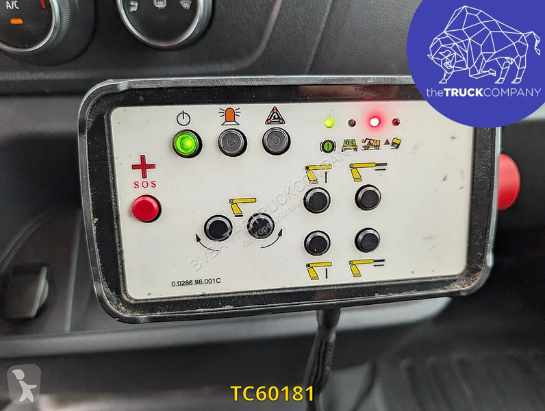 Renault 130.35 l2h2 navcelle van