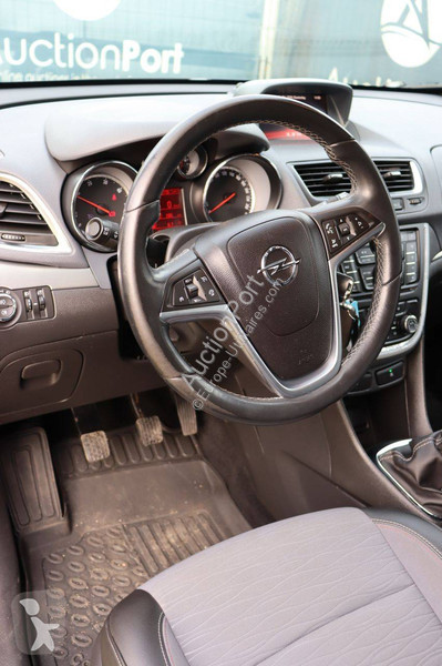 Véhicule utilitaire Opel