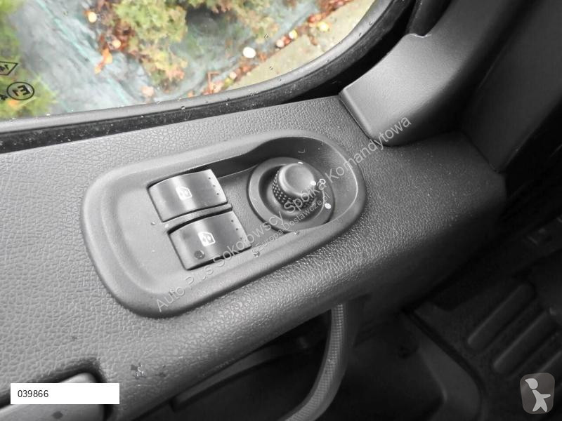 Autoutilitară Renault MASTER PLANDEKA 10 PALET...