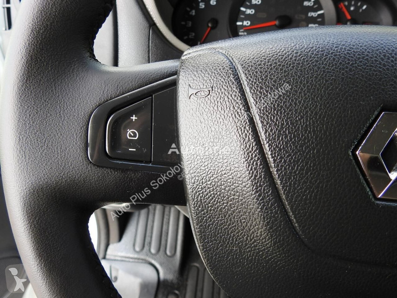 Autoutilitară Renault MASTER PLANDEKA 8 PALET...
