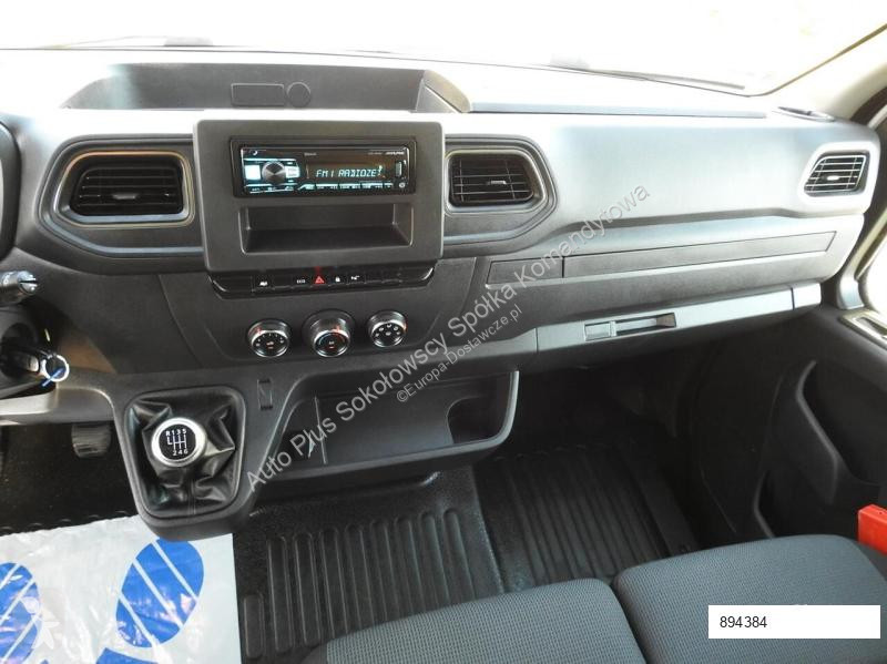 Autoutilitară Renault MASTER FURGON CHŁODNIA...