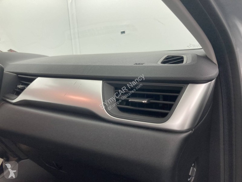 Autoutilitară Renault Captur TCe 90