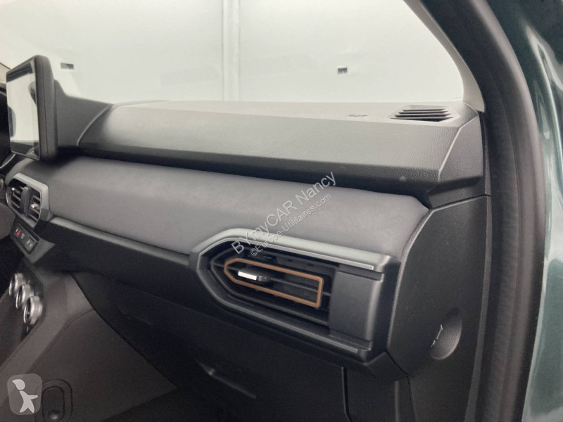 Užitkové vozidlo Dacia Jogger ECO-G 100 5...