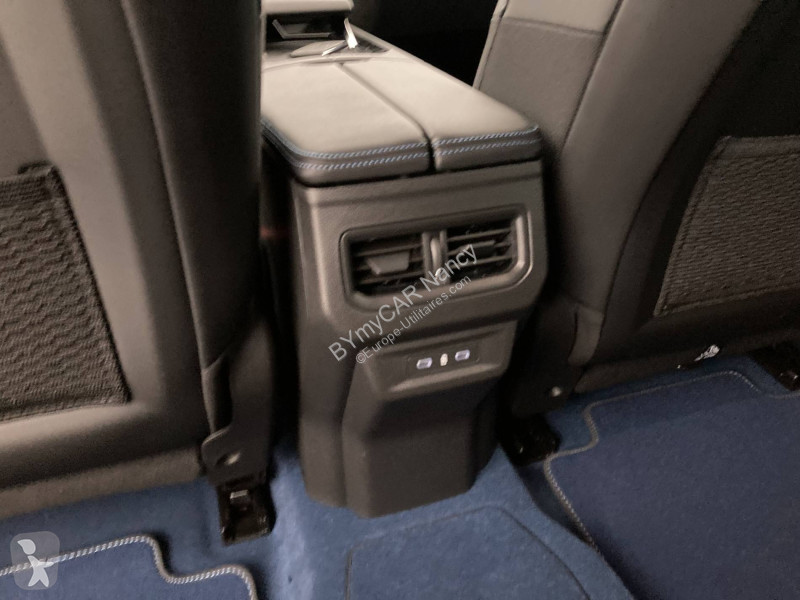 Autoutilitară Renault Rafale E-Tech 4x4 300