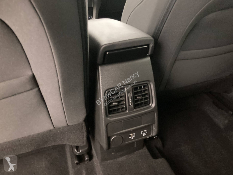 Autoutilitară Renault Arkana mild hybrid 140...