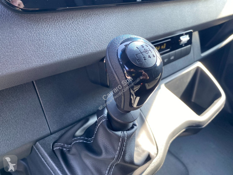 Autoutilitară Mercedes Furgone Traz. Post