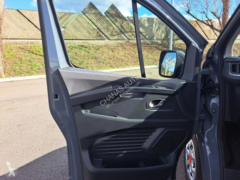 Veicolo commerciale Renault L2H1 3T BLUE DCI...