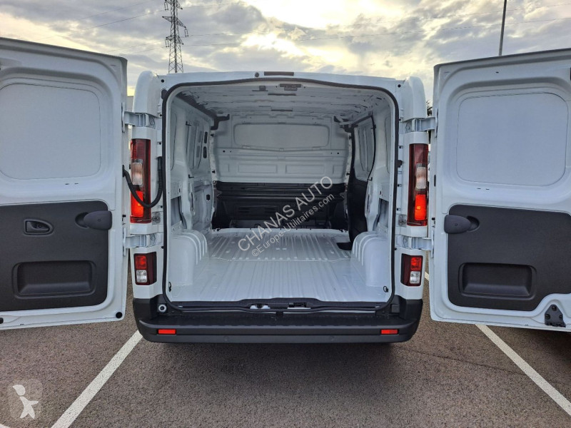 Veicolo commerciale Renault L1H1 3T BLUE DCI...