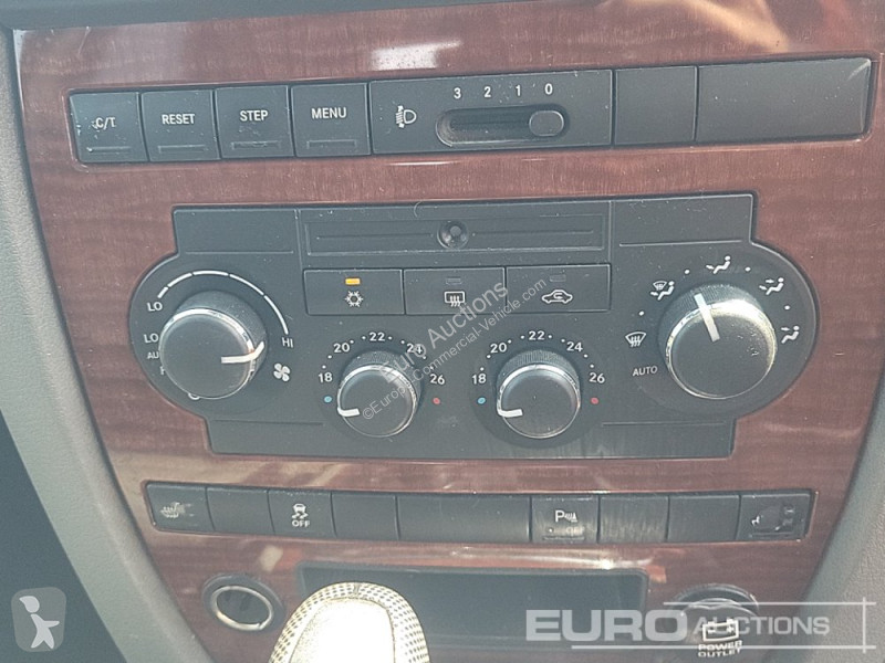 Veicolo commerciale  Grand Cherokee