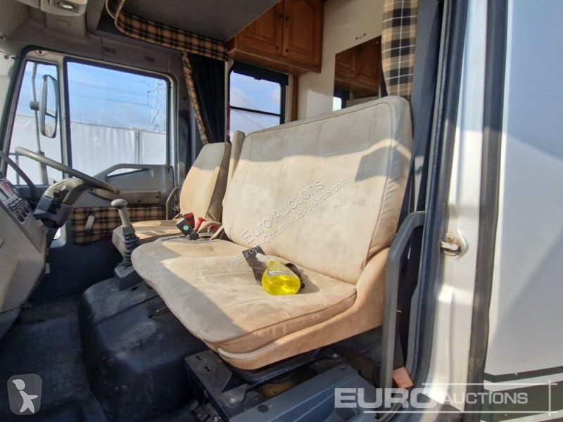 Furgoneta  75E15K