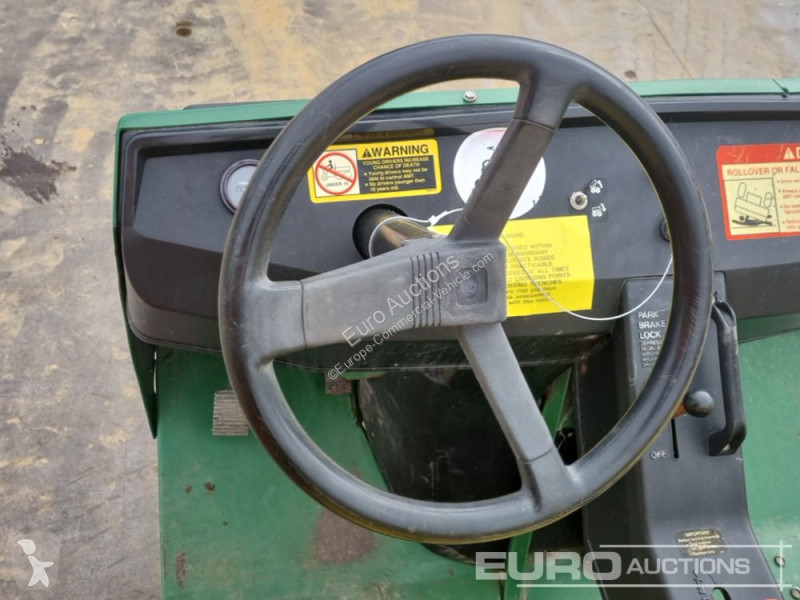 Furgoneta John Deere AMT626