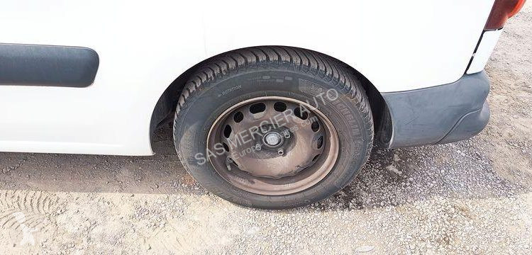 Véhicule utilitaire Peugeot
