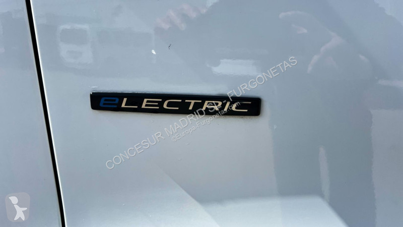 Autoutilitară Mercedes eSprinter pro medio 56kw