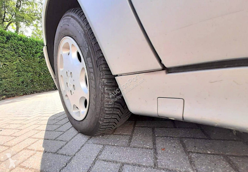 Furgoneta Mercedes (R129) _ 300 -24 -Klasse