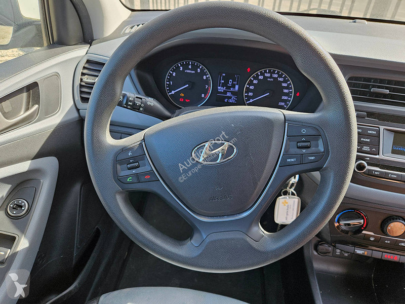 Furgoneta Hyundai 1.2 i20