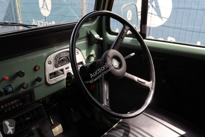 Furgoneta Toyota FJ40