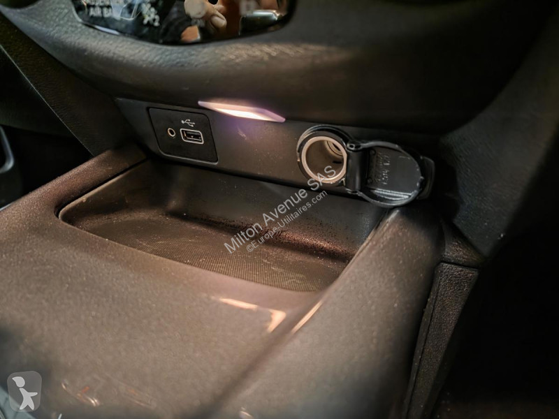 Samochód dostawczy Nissan JUKE 1.0 DIG-T - 114...