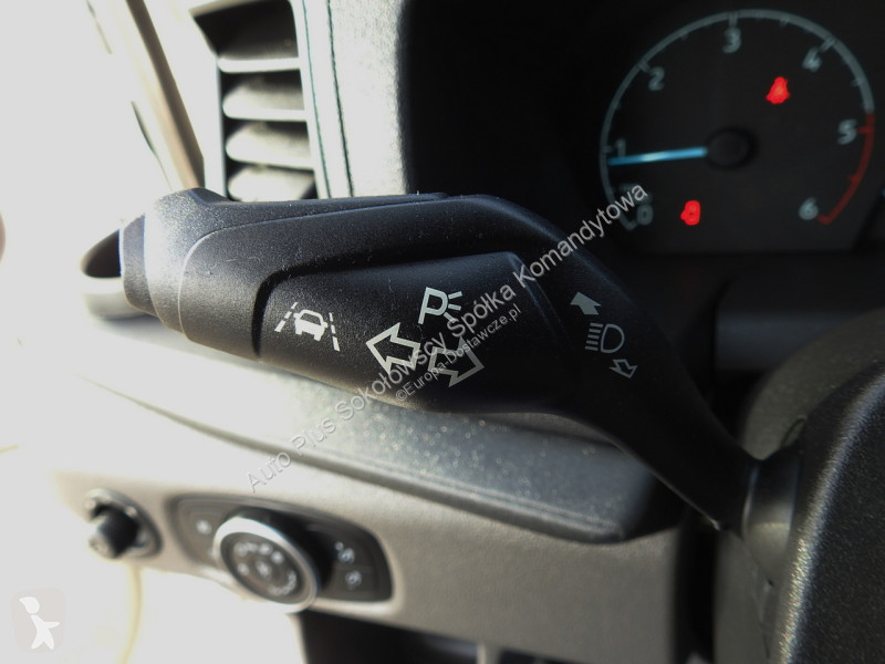 Samochód dostawczy Ford  TRANSIT
