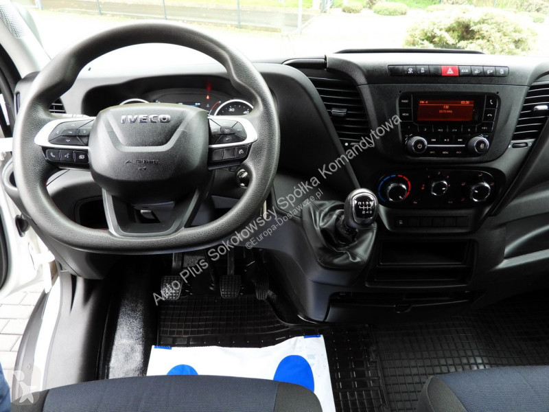 Лекотоварен автомобил Iveco 35S18 DAILY
