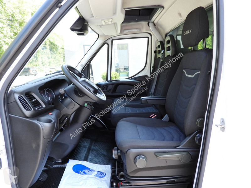 Furgoneta Iveco 35S18 DAILY