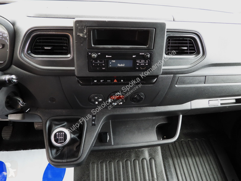 Лекотоварен автомобил Opel  MOVANO