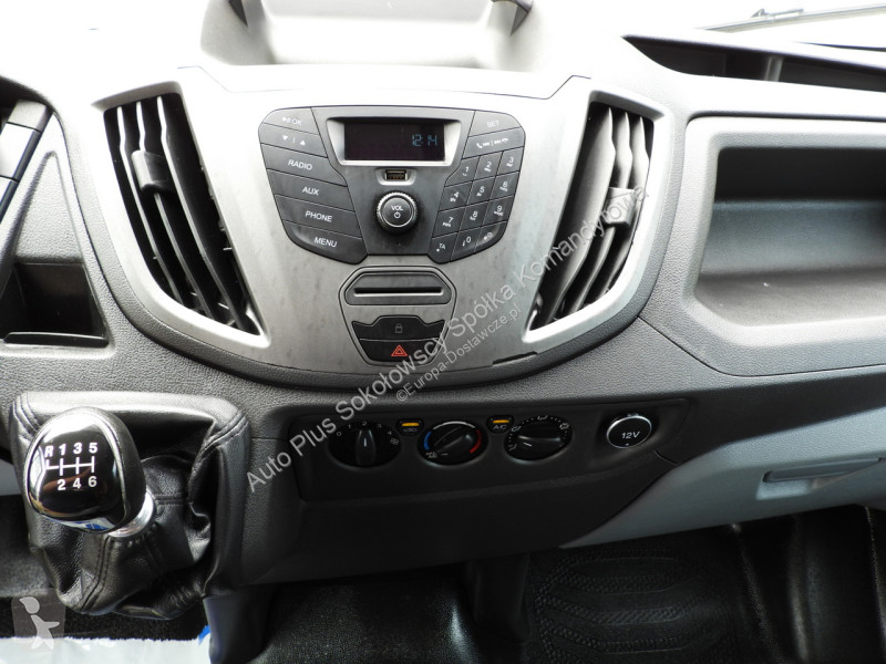 Samochód dostawczy Ford  TRANSIT