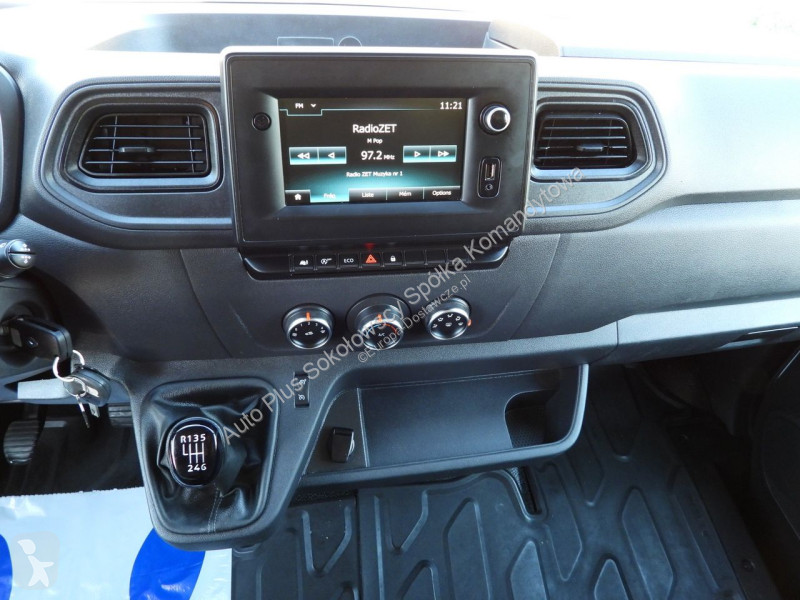 Samochód dostawczy Renault  MASTER