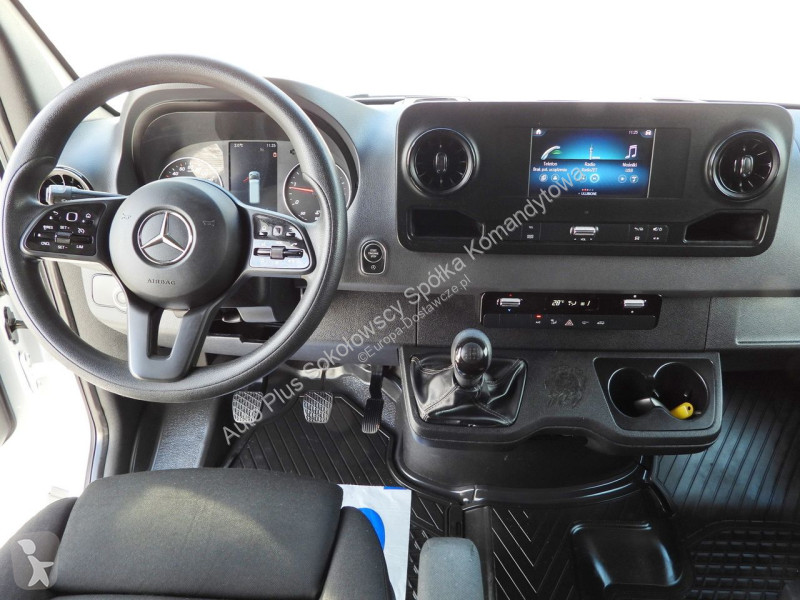 Samochód dostawczy Mercedes 23ASTER