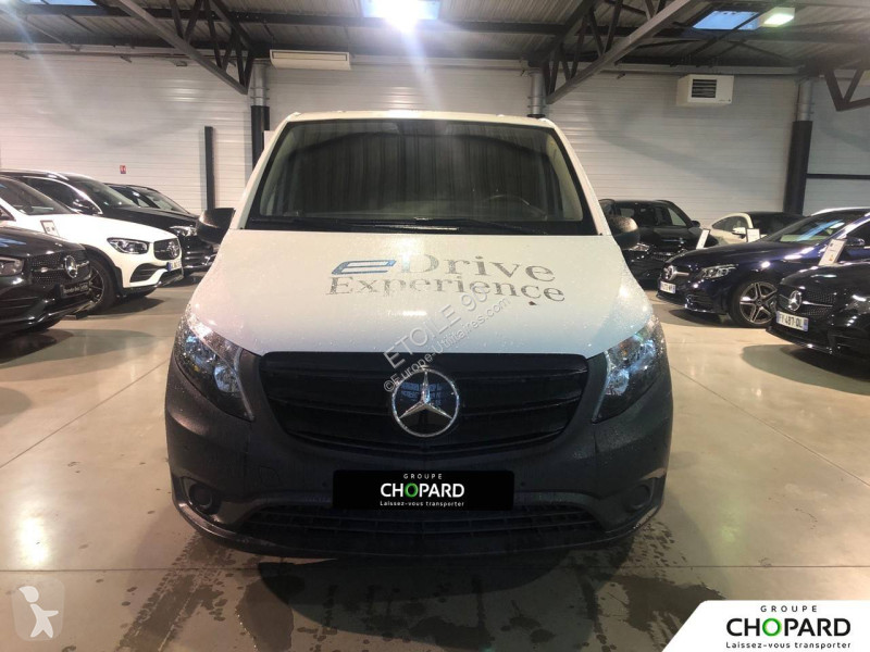 عربة نفعية Mercedes EVITO FOURGON 60 KWH LONG FWD