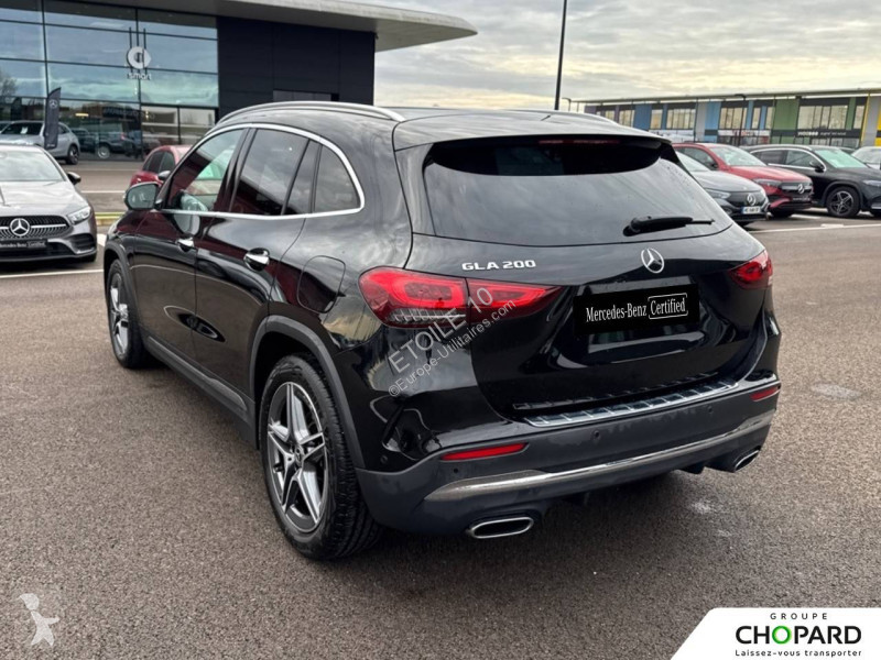 عربة نفعية Mercedes GLA 200 7G-DCT