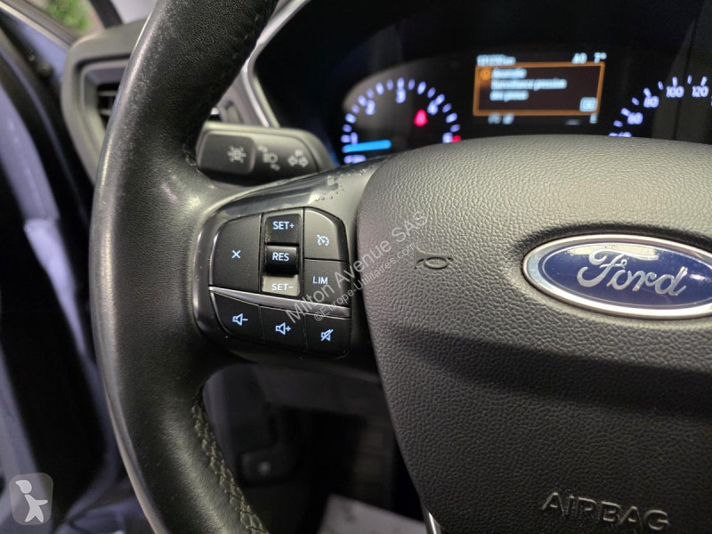 Samochód dostawczy Ford KUGA 1.5 EcoBlue - 120...