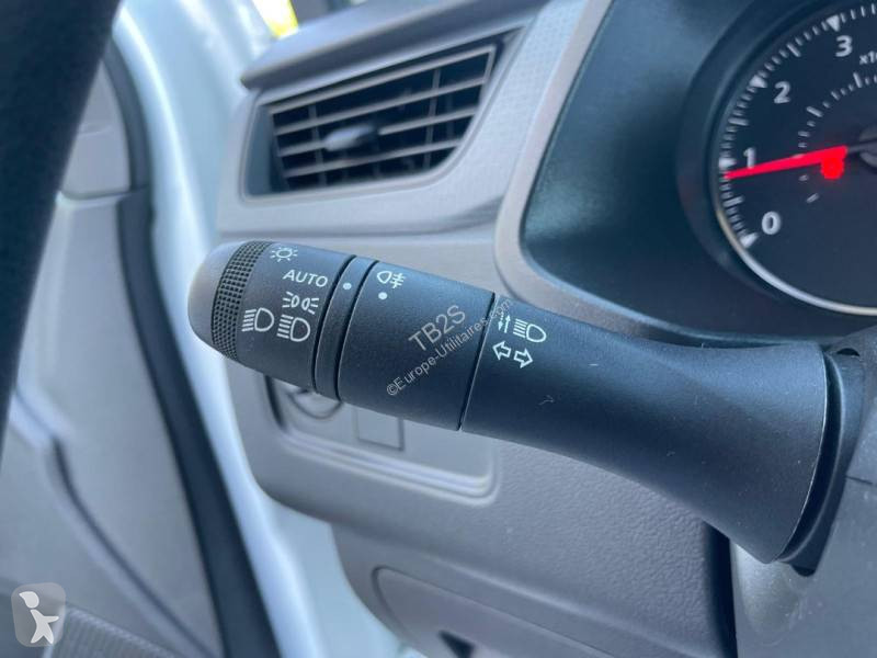 عربة نفعية Renault