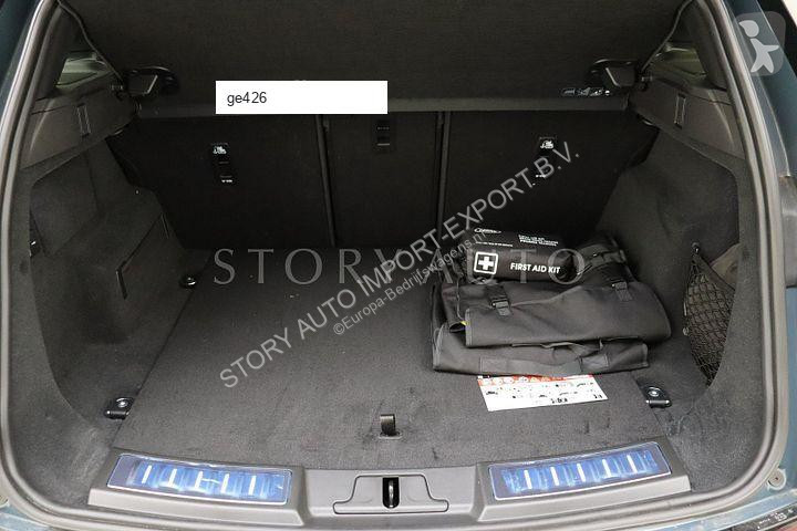 Samochód dostawczy Land Rover