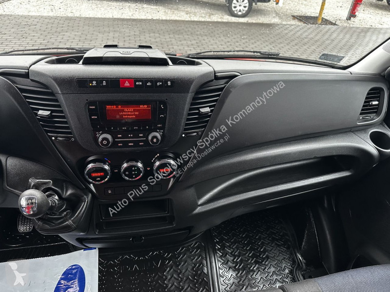 Furgoneta Iveco 35S18 DAILY