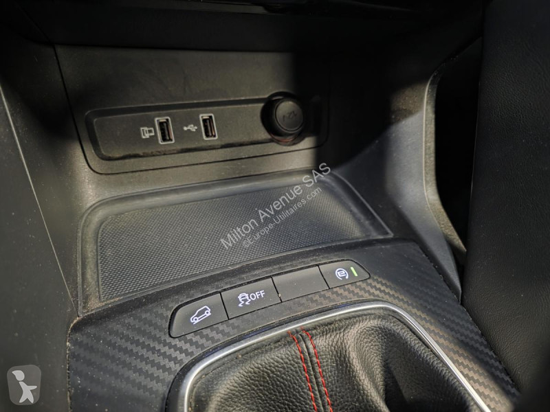 Samochód dostawczy MG ZS 1.5L VTi  Tech - 106...