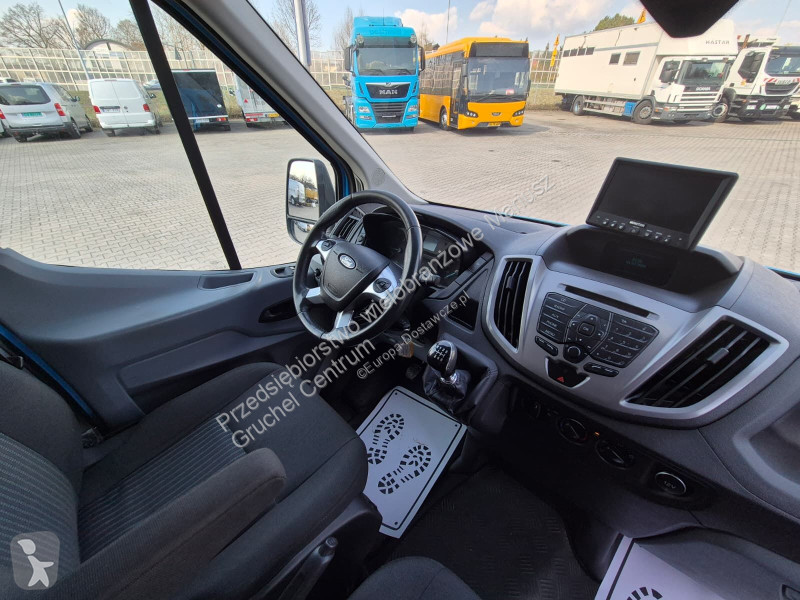 Лекотоварен автомобил Ford Transit 2.2 / L3H2 /...