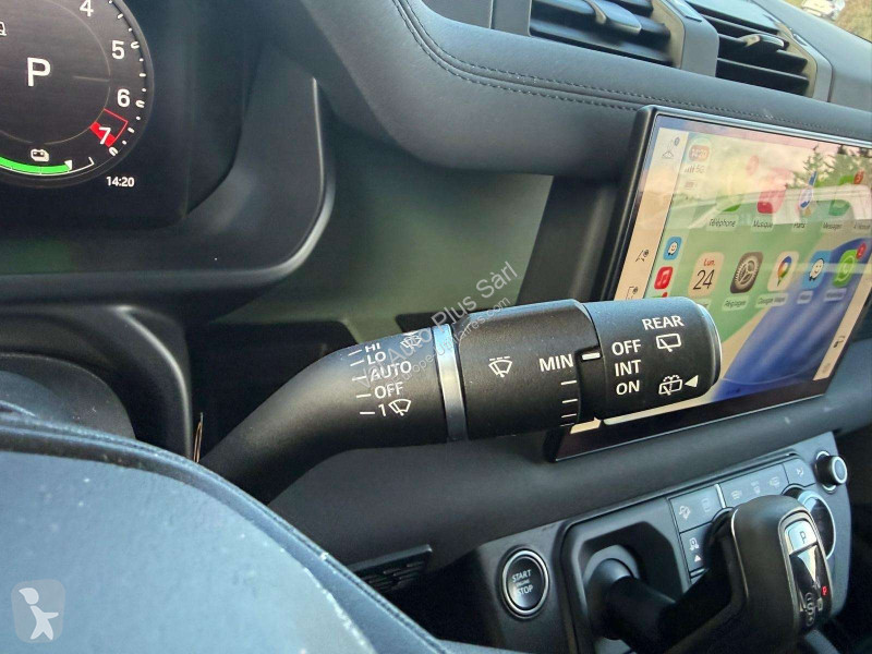 Samochód dostawczy Land Rover