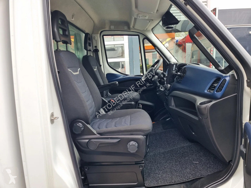 Samochód dostawczy Iveco 70C18 Koffer 7 TON LBW...