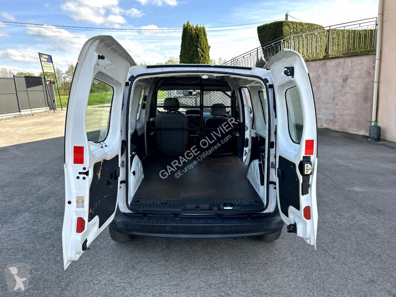 عربة نفعية Renault Maxi Grand Volume 1.5 dci 90...