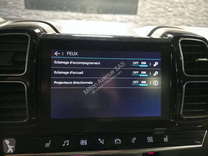 Véhicule utilitaire Citroën C5 AIRCROSS 2.0...