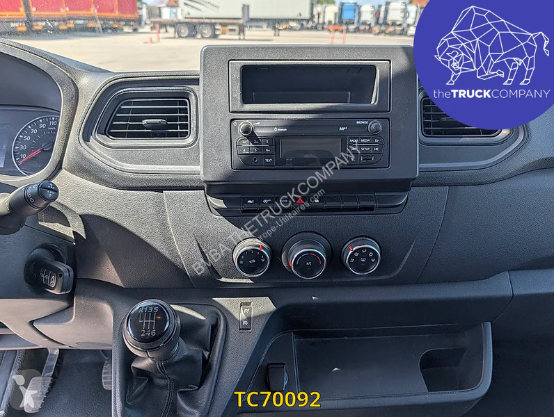 Samochód dostawczy Renault 145.35 nacelle klubb